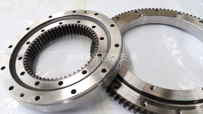 深沟球轴承的动载荷与静载荷：关键参数解析**